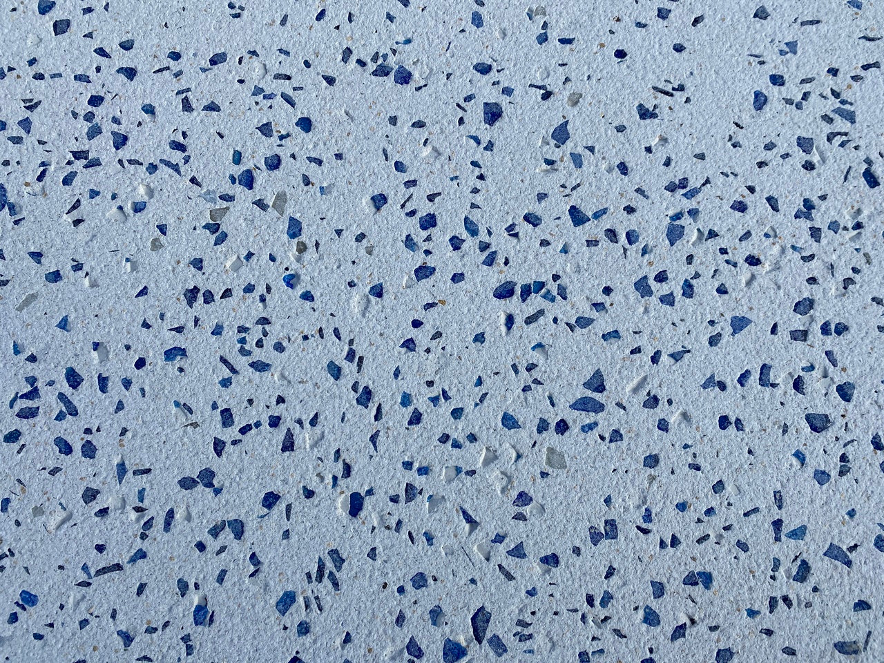 Losa Blanca Cristal Azul | 75x75x5 cm. | Palet 23 piezas